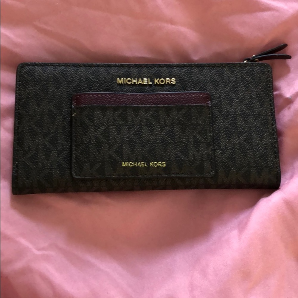 Micheal Kors Wallet